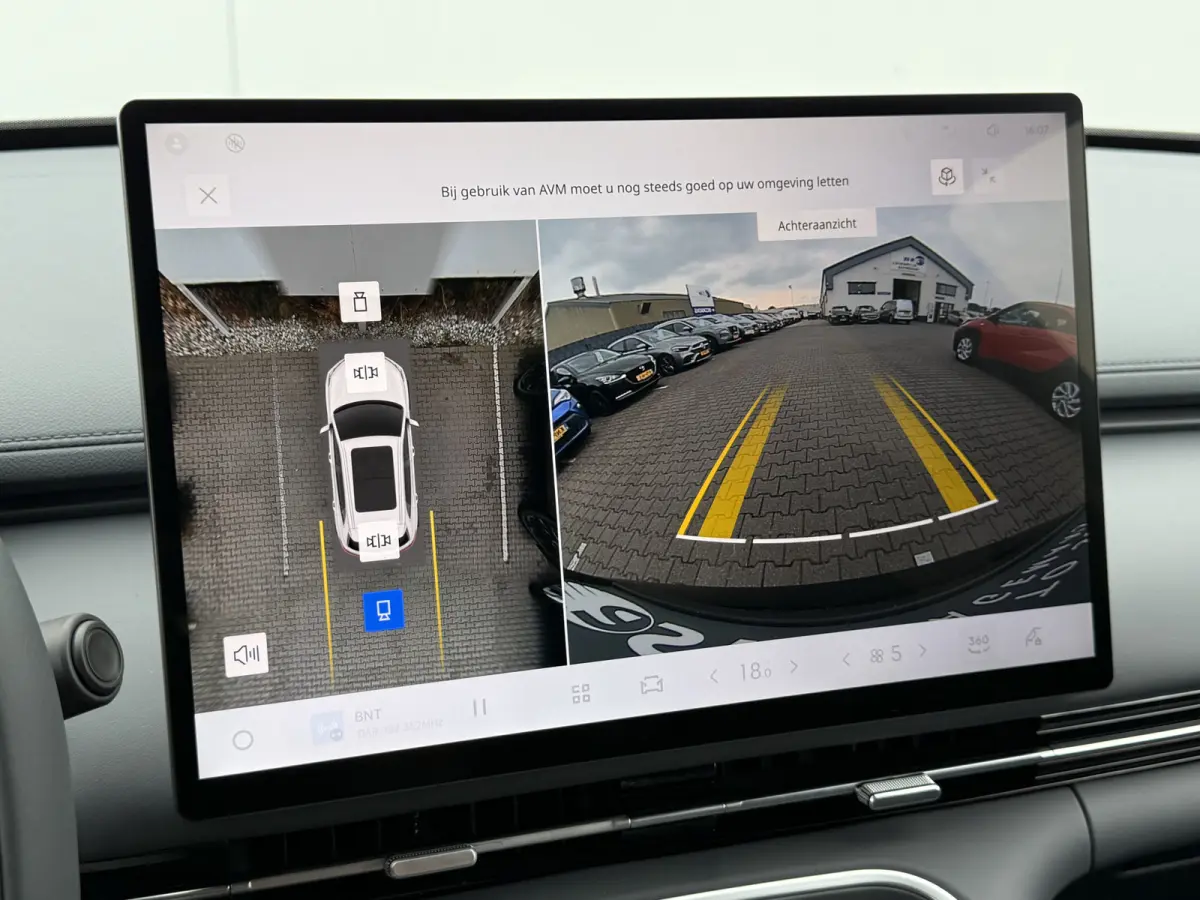 1.5 Pro PHEV | 83 km Elektrisch | 8 jaar Garantie | 360 Camera | Geely Specialist