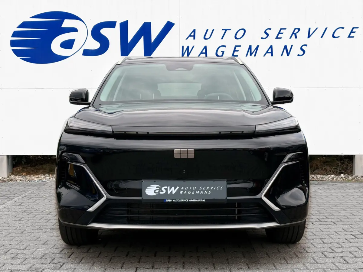 1.5 Pro PHEV | 83 km Elektrisch | 8 jaar Garantie | 360 Camera | Geely Specialist
