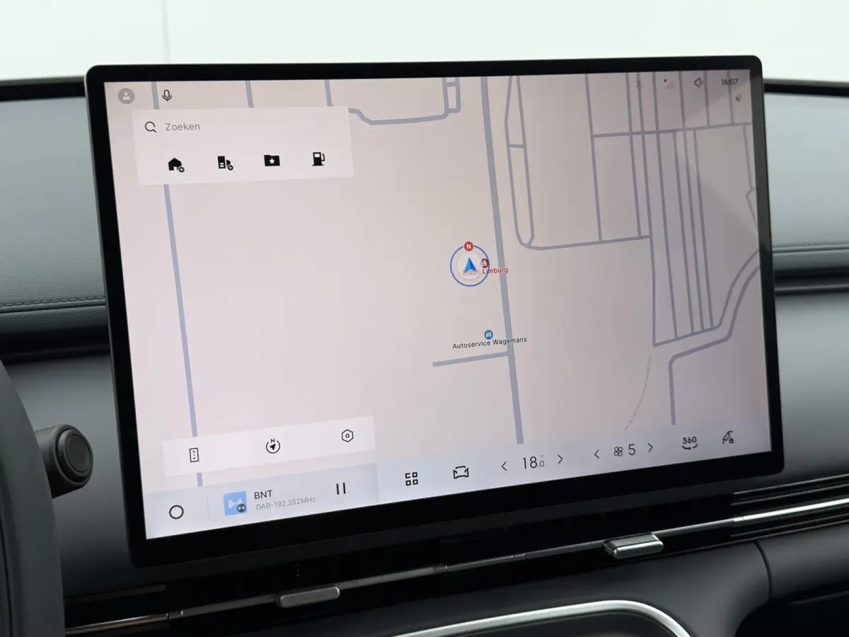 1.5 Pro PHEV | 83 km Elektrisch | 8 jaar Garantie | 360 Camera | Geely Specialist