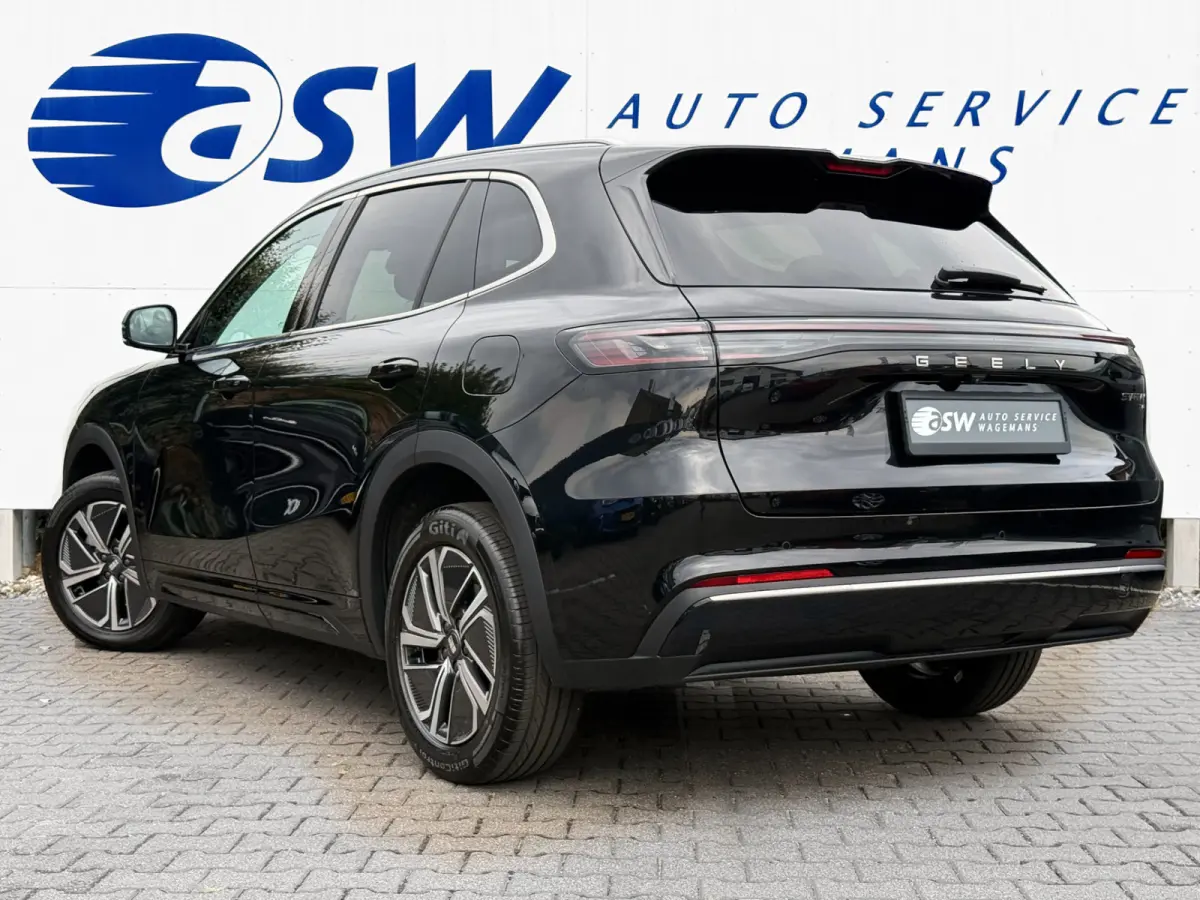 1.5 Pro PHEV | 83 km Elektrisch | 8 jaar Garantie | 360 Camera | Geely Specialist