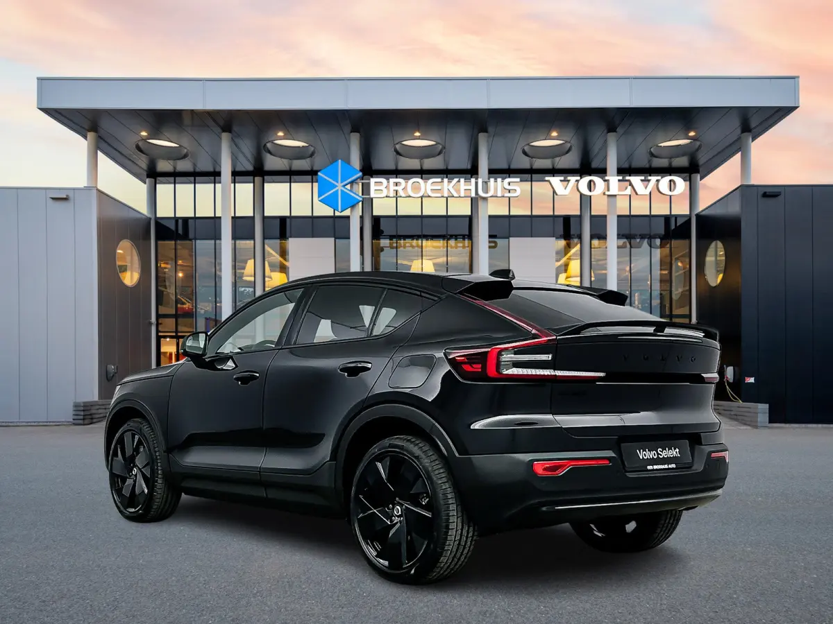Single Motor Plus Black Edition Europa 70 kWh | 20" | Elektr. verst. Stoelen | Harman Kardon | Panoramadak | Adaptieve Cruise | BLIS | Stoel/Stuurverwarming | Warmtepomp