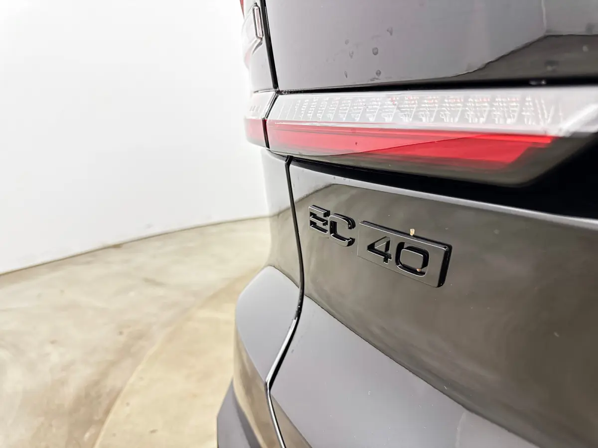 Single Motor Plus Black Edition Europa 70 kWh | 20" | Elektr. verst. Stoelen | Harman Kardon | Panoramadak | Adaptieve Cruise | BLIS | Stoel/Stuurverwarming | Warmtepomp