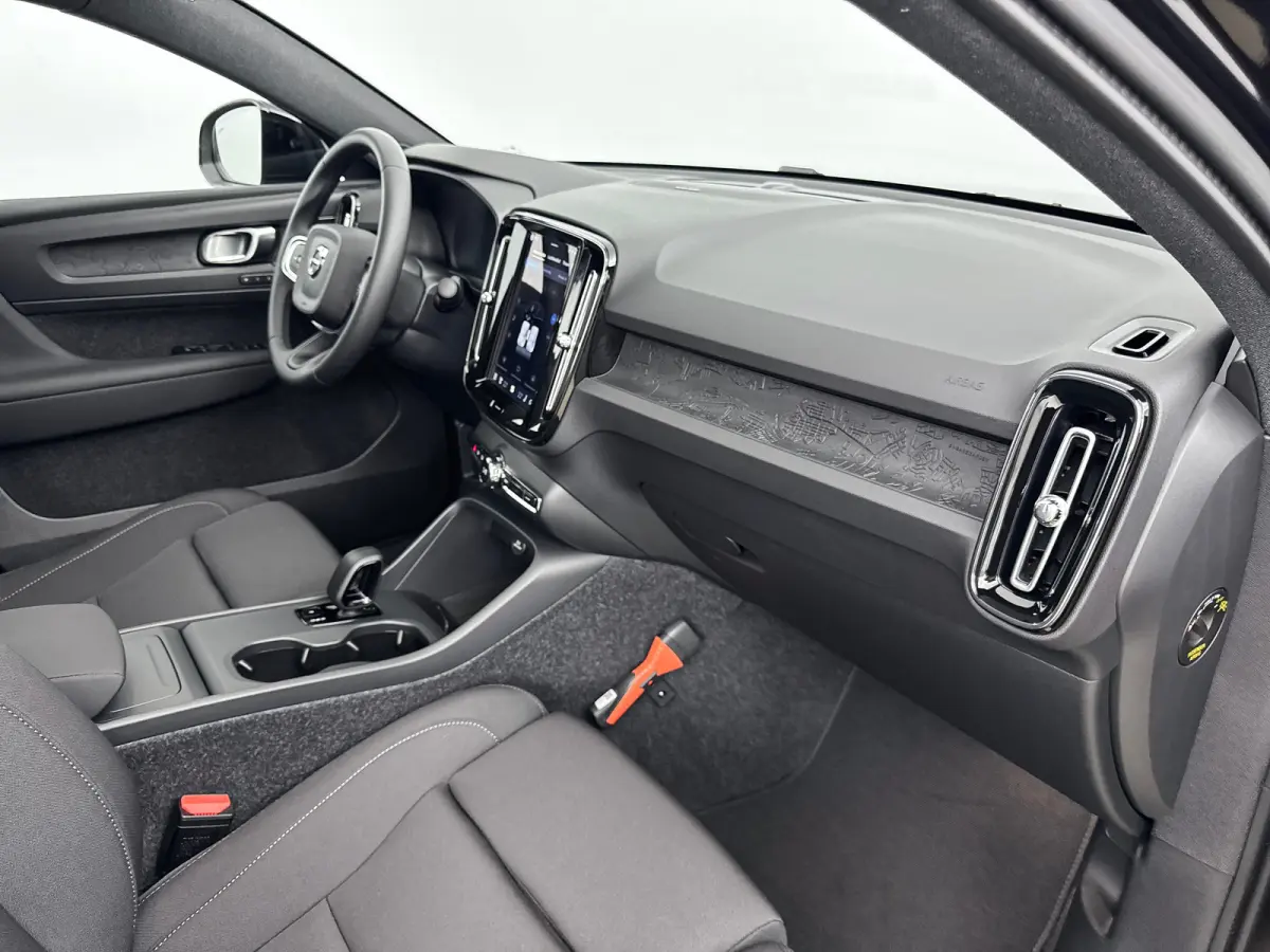 Single Motor Plus Black Edition Europa 70 kWh | 20" | Elektr. verst. Stoelen | Harman Kardon | Panoramadak | Adaptieve Cruise | BLIS | Stoel/Stuurverwarming | Warmtepomp