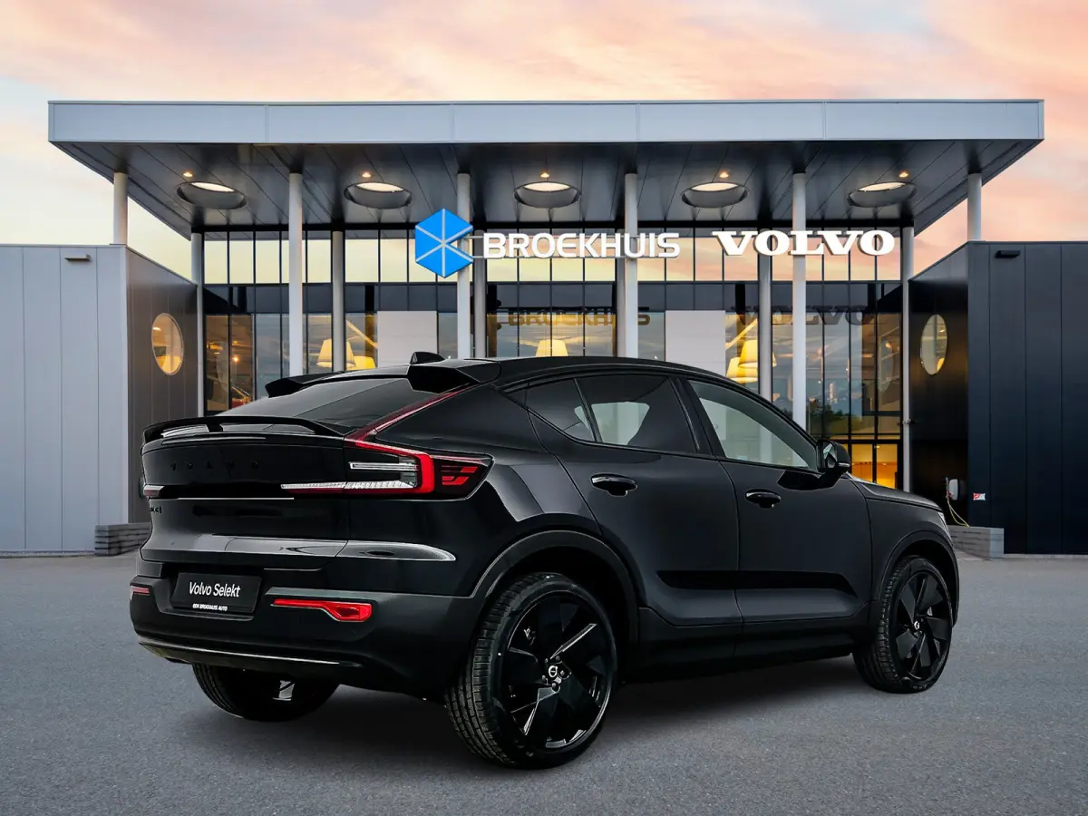 Single Motor Plus Black Edition Europa 70 kWh | 20" | Elektr. verst. Stoelen | Harman Kardon | Panoramadak | Adaptieve Cruise | BLIS | Stoel/Stuurverwarming | Warmtepomp