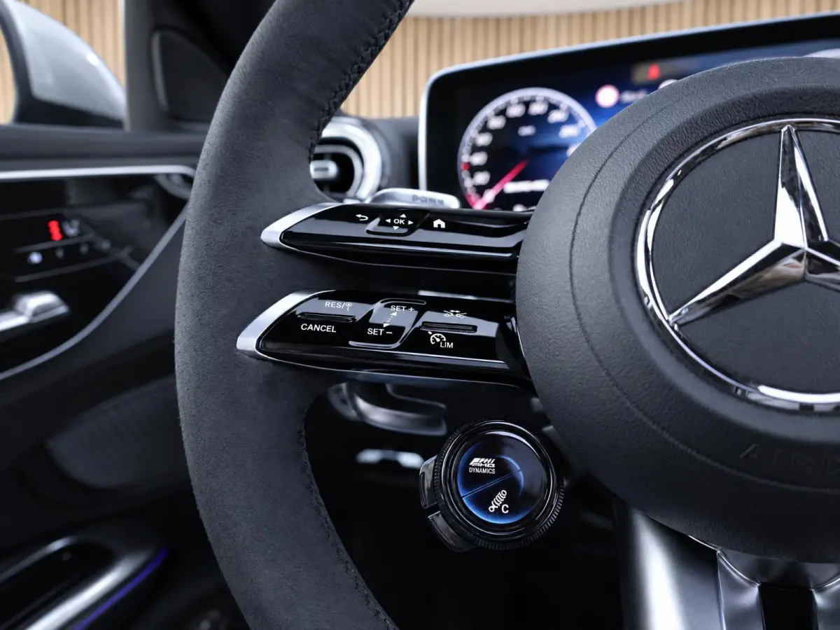 AMG 63 S E Performance |Keramisch |Kuipstoelen |HUD |4Wielbesturing