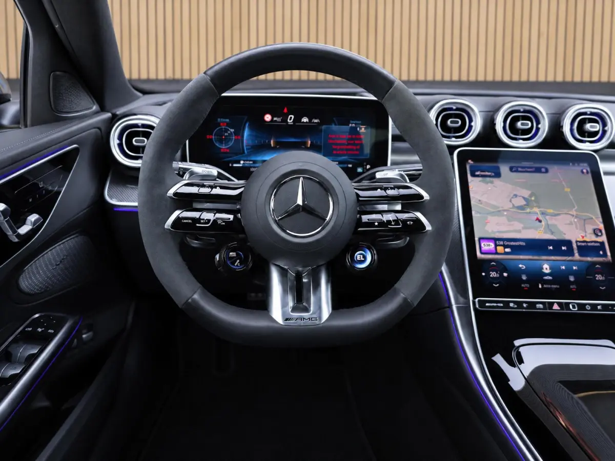 AMG 63 S E Performance |Keramisch |Kuipstoelen |HUD |4Wielbesturing