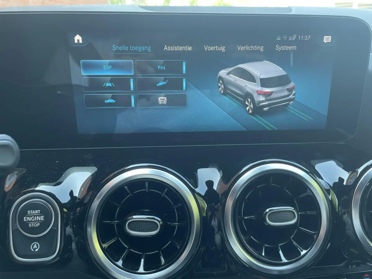 200 163pk DCT AMG Line Navigatie Parkeersensoren Camera Cruise Control Stoelverwarming Ledverlichting Virtual Cockpit Climatronic