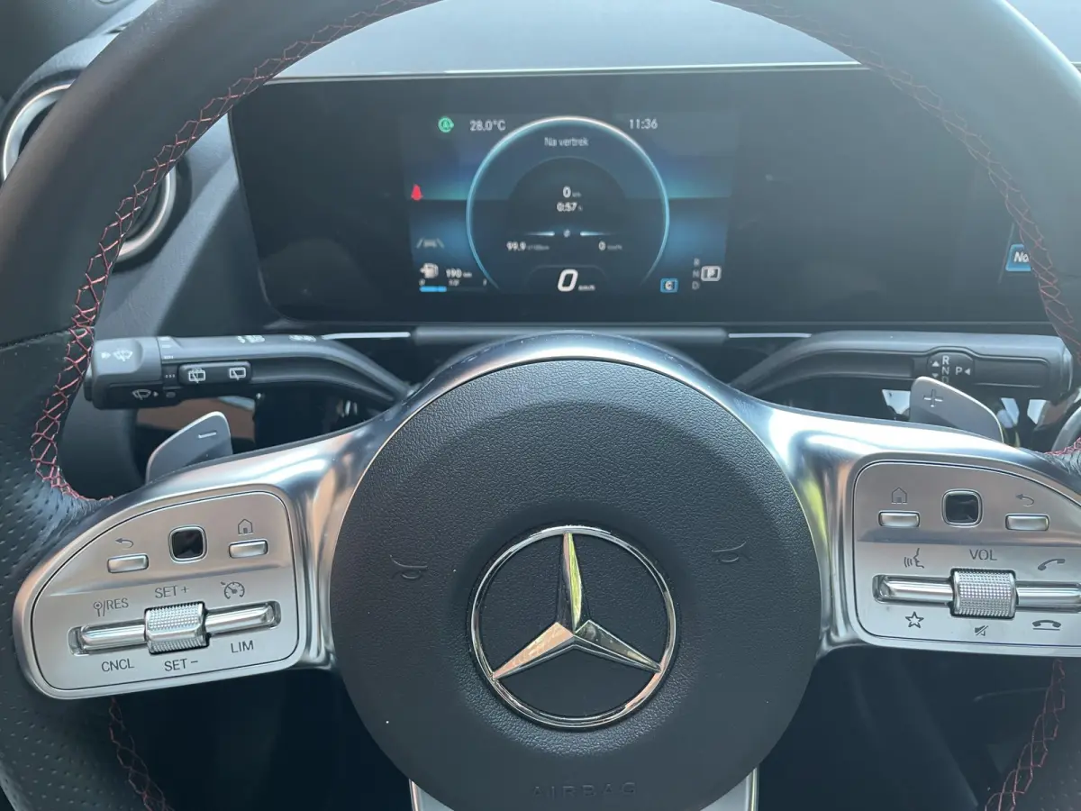 200 163pk DCT AMG Line Navigatie Parkeersensoren Camera Cruise Control Stoelverwarming Ledverlichting Virtual Cockpit Climatronic