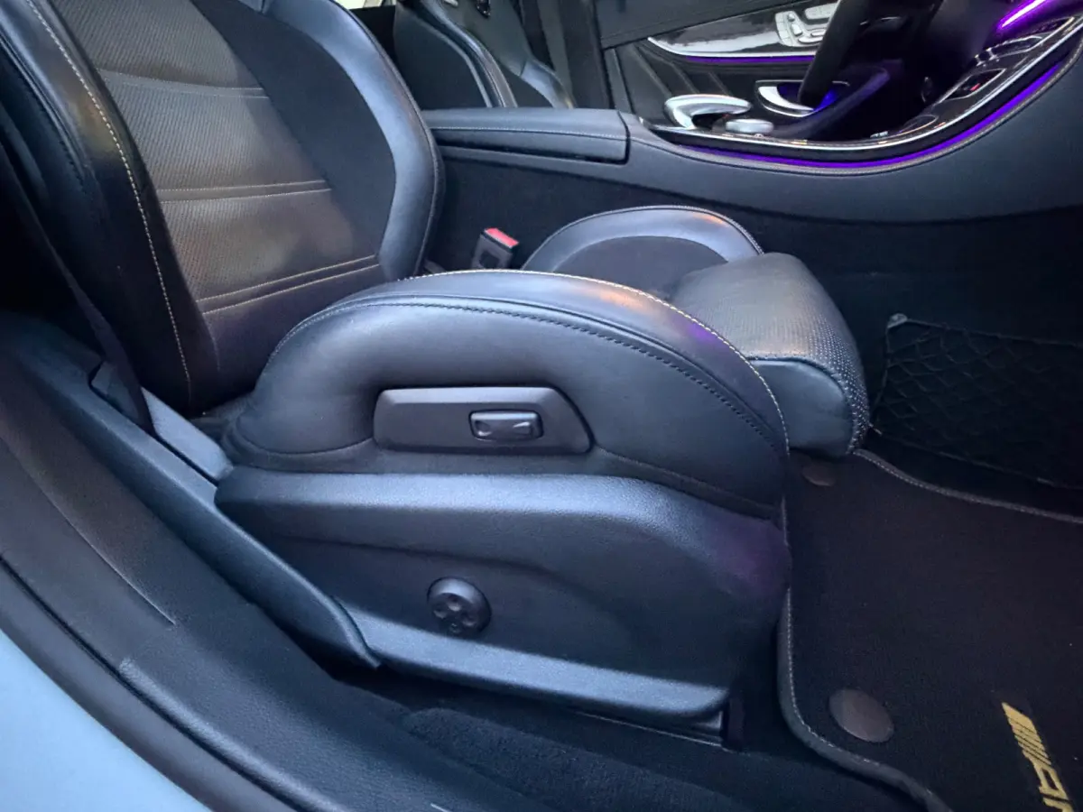 AMG E63 S 4MATIC+ Edition1 Carbon BOMVOL