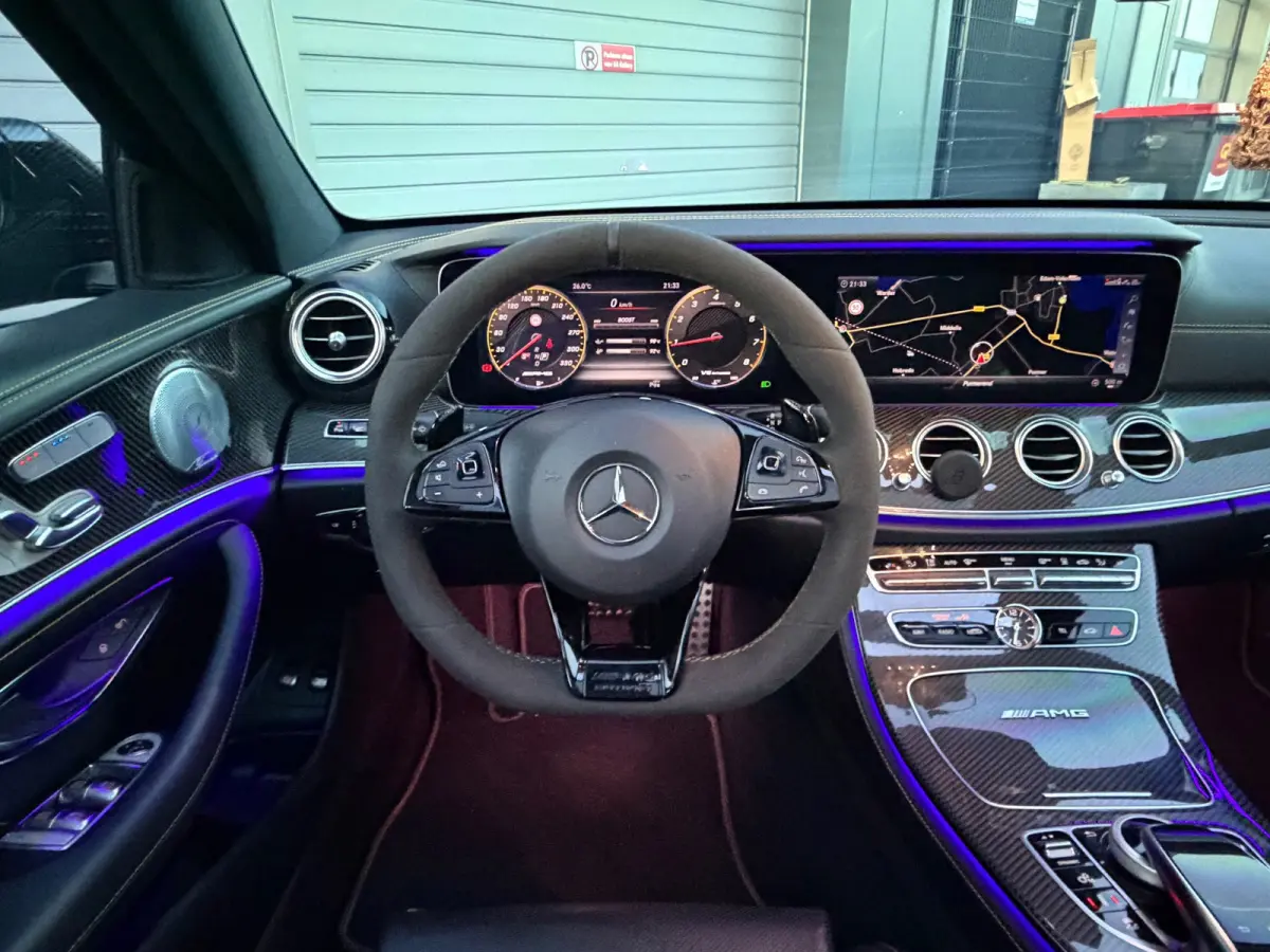 AMG E63 S 4MATIC+ Edition1 Carbon BOMVOL