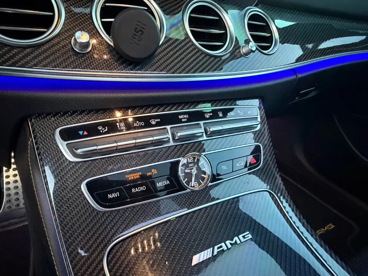 AMG E63 S 4MATIC+ Edition1 Carbon BOMVOL