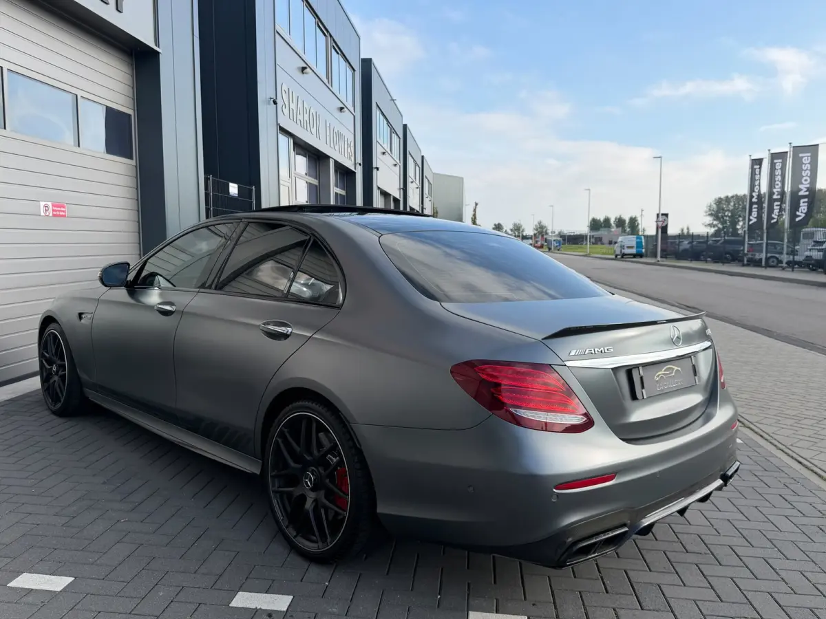 AMG E63 S 4MATIC+ Edition1 Carbon BOMVOL