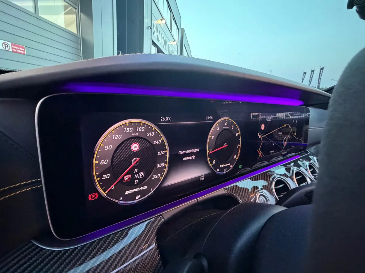 AMG E63 S 4MATIC+ Edition1 Carbon BOMVOL