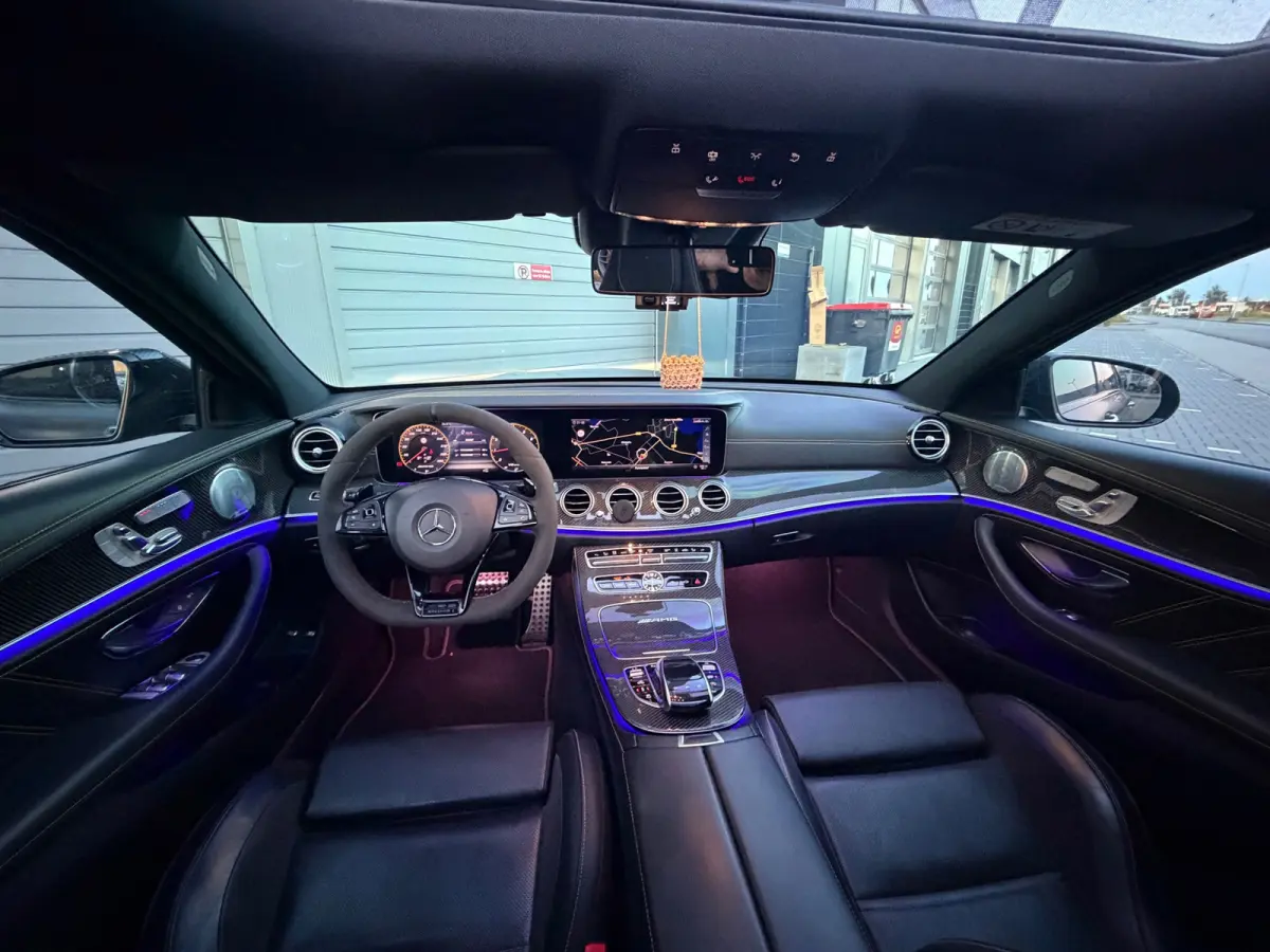 AMG E63 S 4MATIC+ Edition1 Carbon BOMVOL