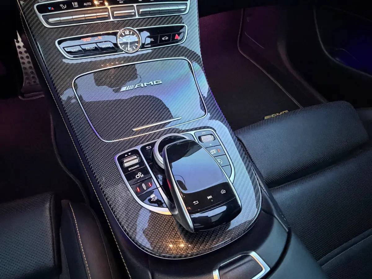 AMG E63 S 4MATIC+ Edition1 Carbon BOMVOL