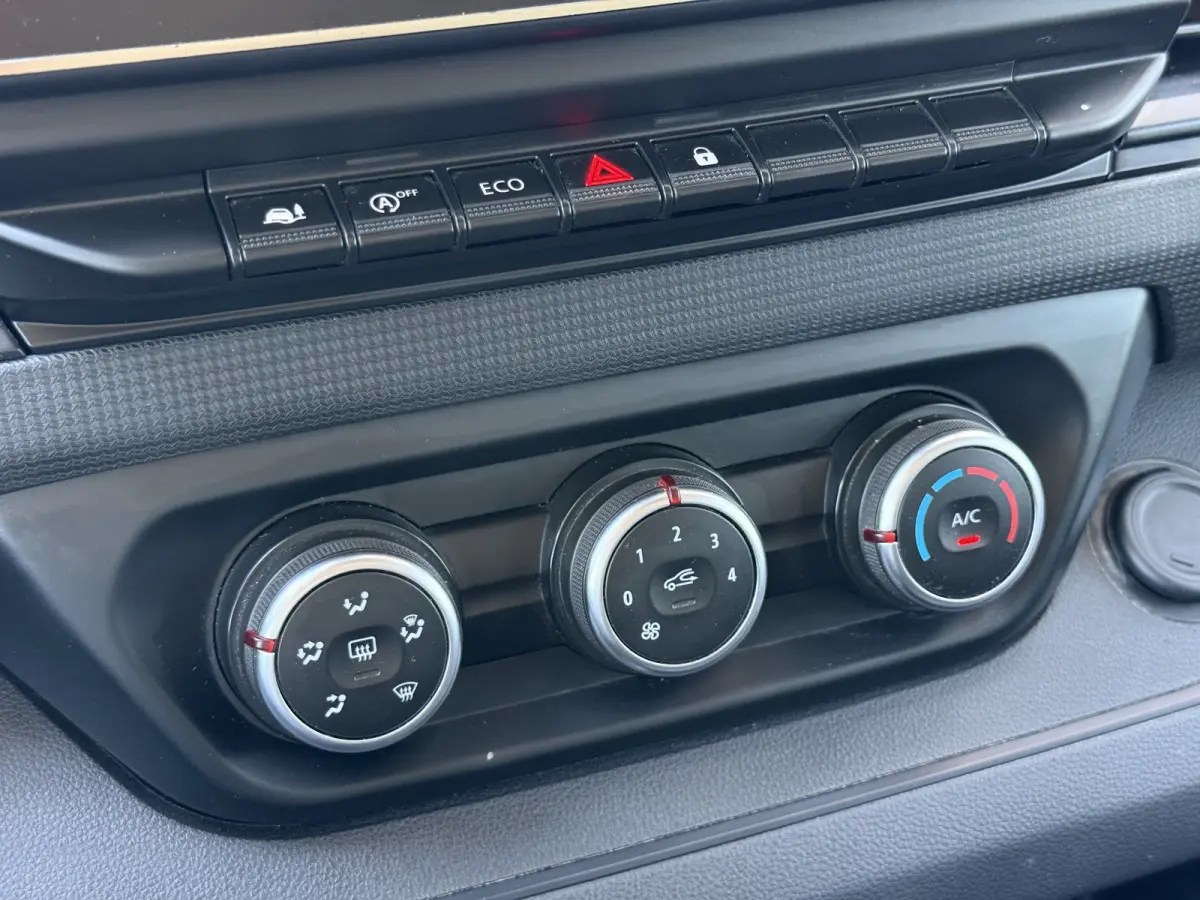 2.0 dCi 130 T29 L2H1 DC 6 Pers. Work Edition | Navi | Carplay | PDC | LED