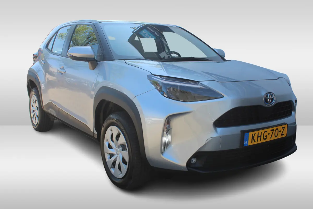 1.5 Hybrid Active l Adaptief Cruise Control l Lane Assist l Achteruitrijcamera l Climate control l Apple carplay/ android auto l Elektrisch inklapbare buitenspiegels l Verwarmbare Spiegels