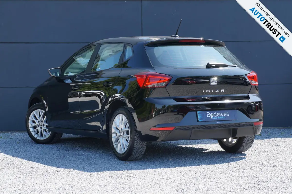 1.0 TSI Style BNS Intense Navi Apple/Android PDC!