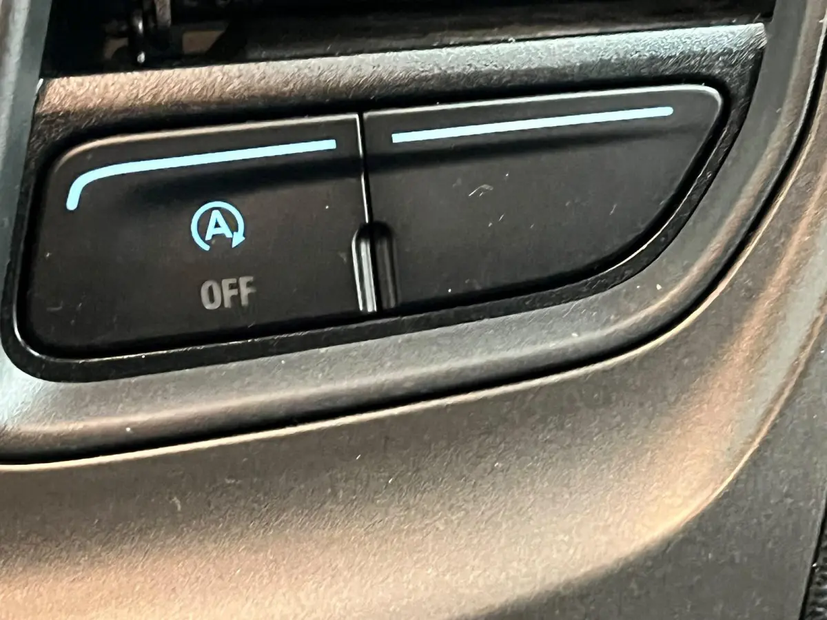 280 2.0 TDCI L1H1 Trend Airco Standkachel Stoelverwarming Achterklep Trekhaak Parkeersensoren DAB+