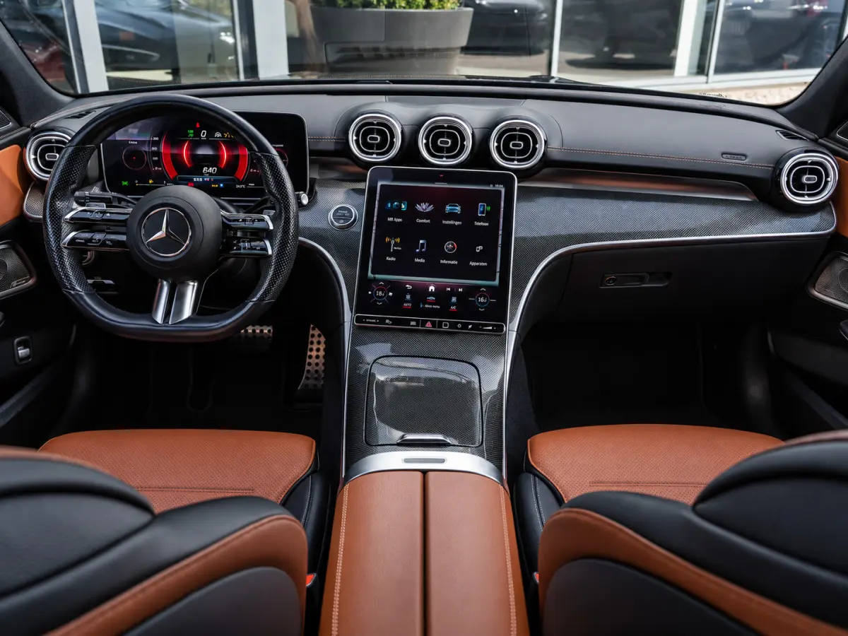 C200 AMG C63s|PANO|ACC|BURMESTER|19''|360°
