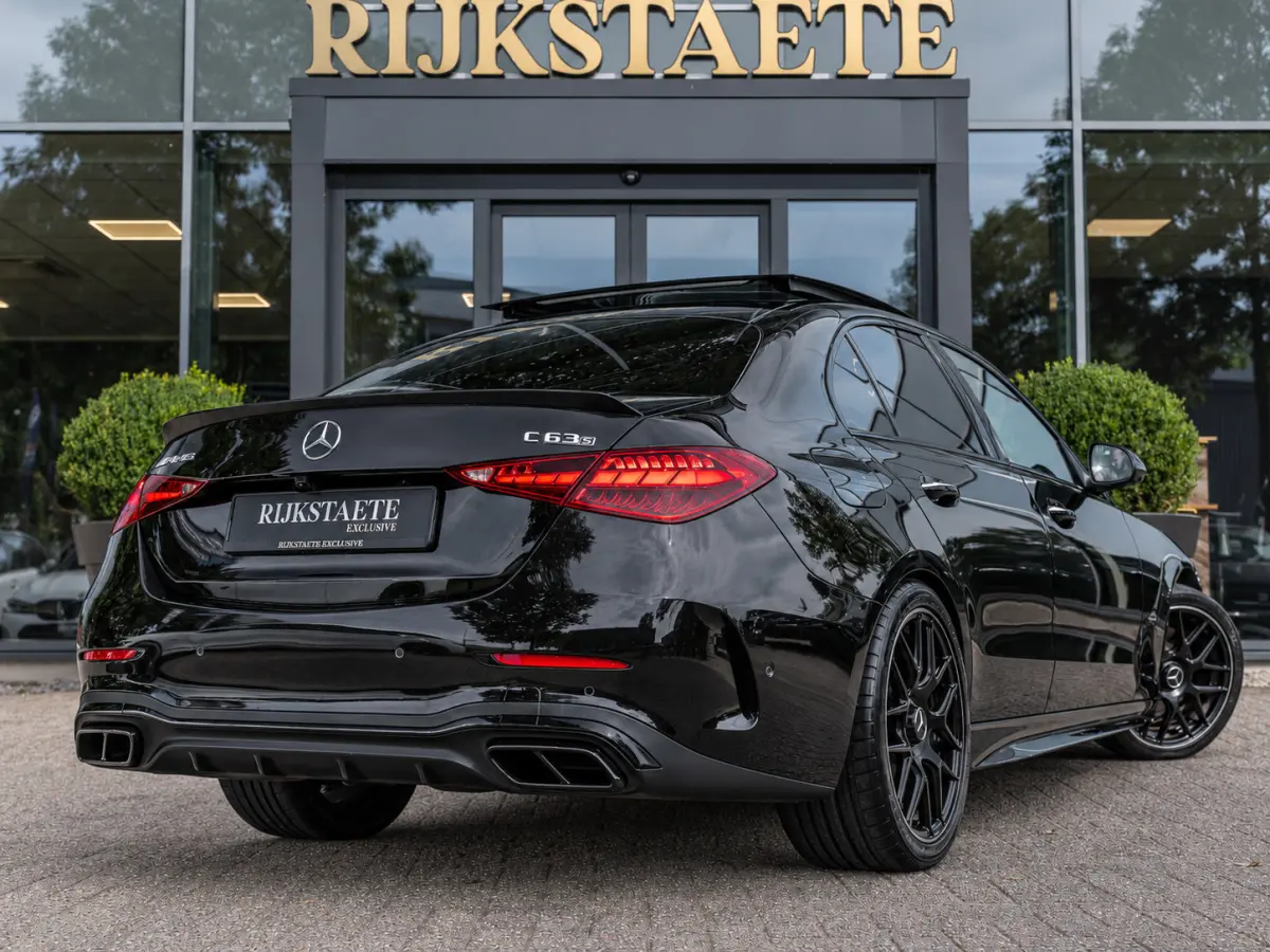 C200 AMG C63s|PANO|ACC|BURMESTER|19''|360°