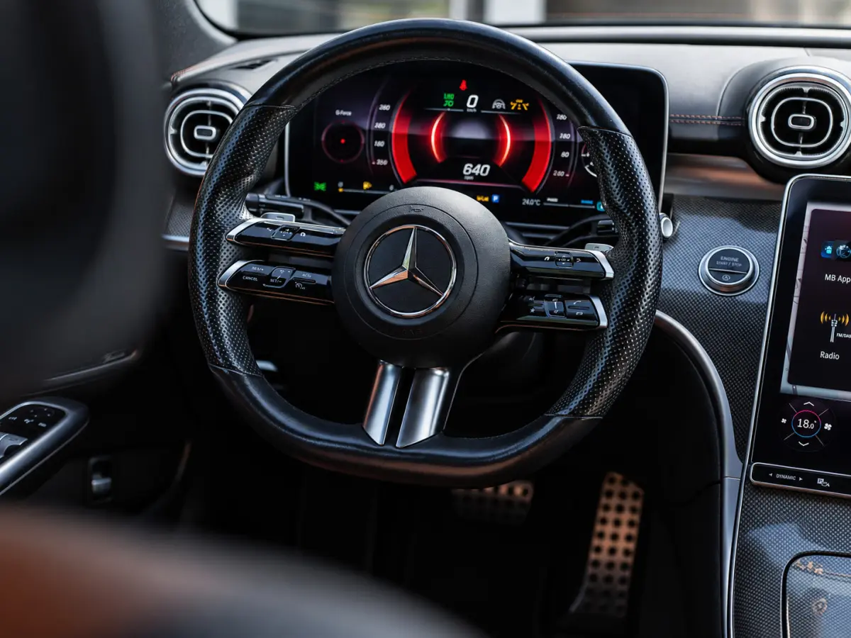 C200 AMG C63s|PANO|ACC|BURMESTER|19''|360°