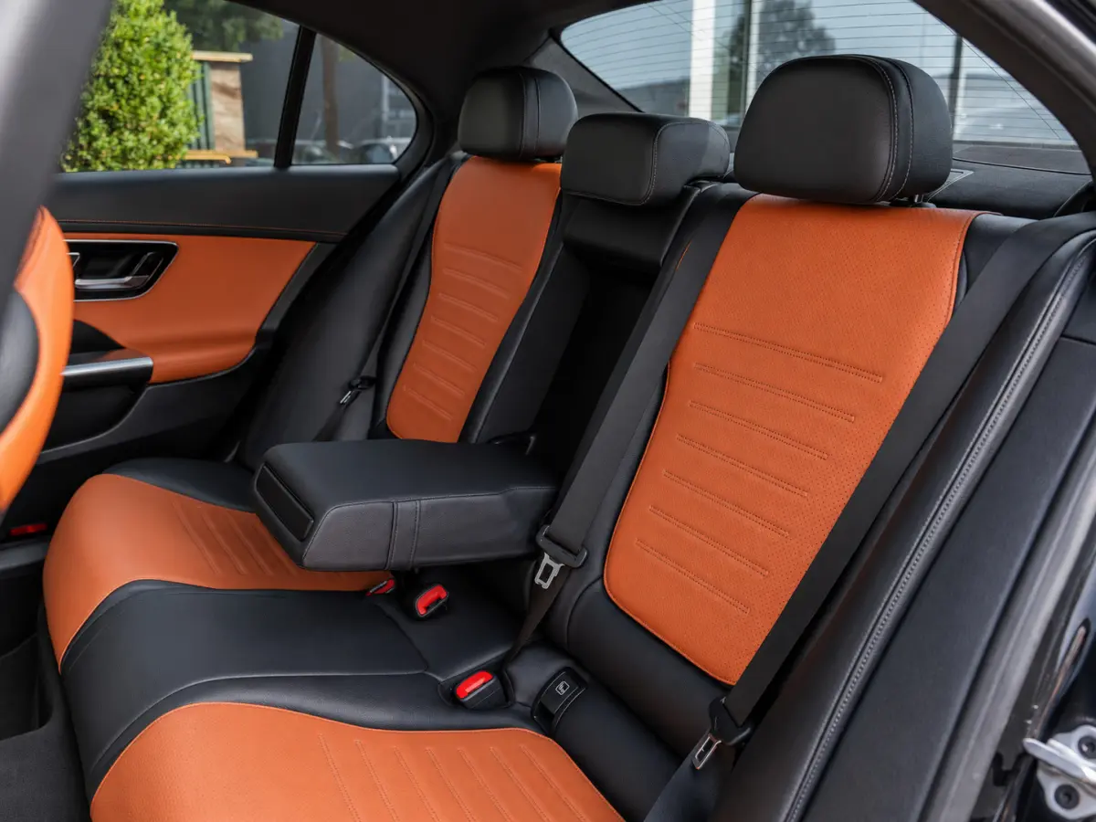 C200 AMG C63s|PANO|ACC|BURMESTER|19''|360°