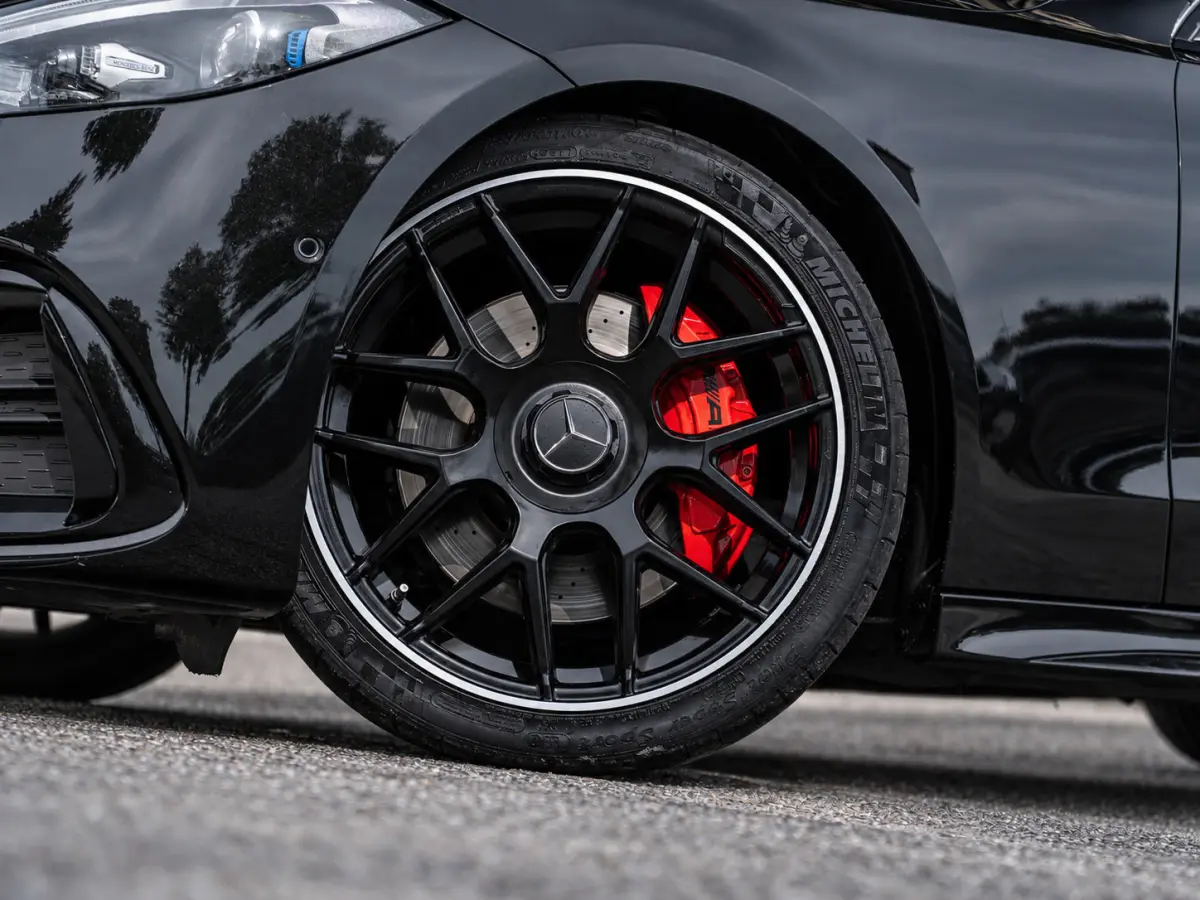 C200 AMG C63s|PANO|ACC|BURMESTER|19''|360°
