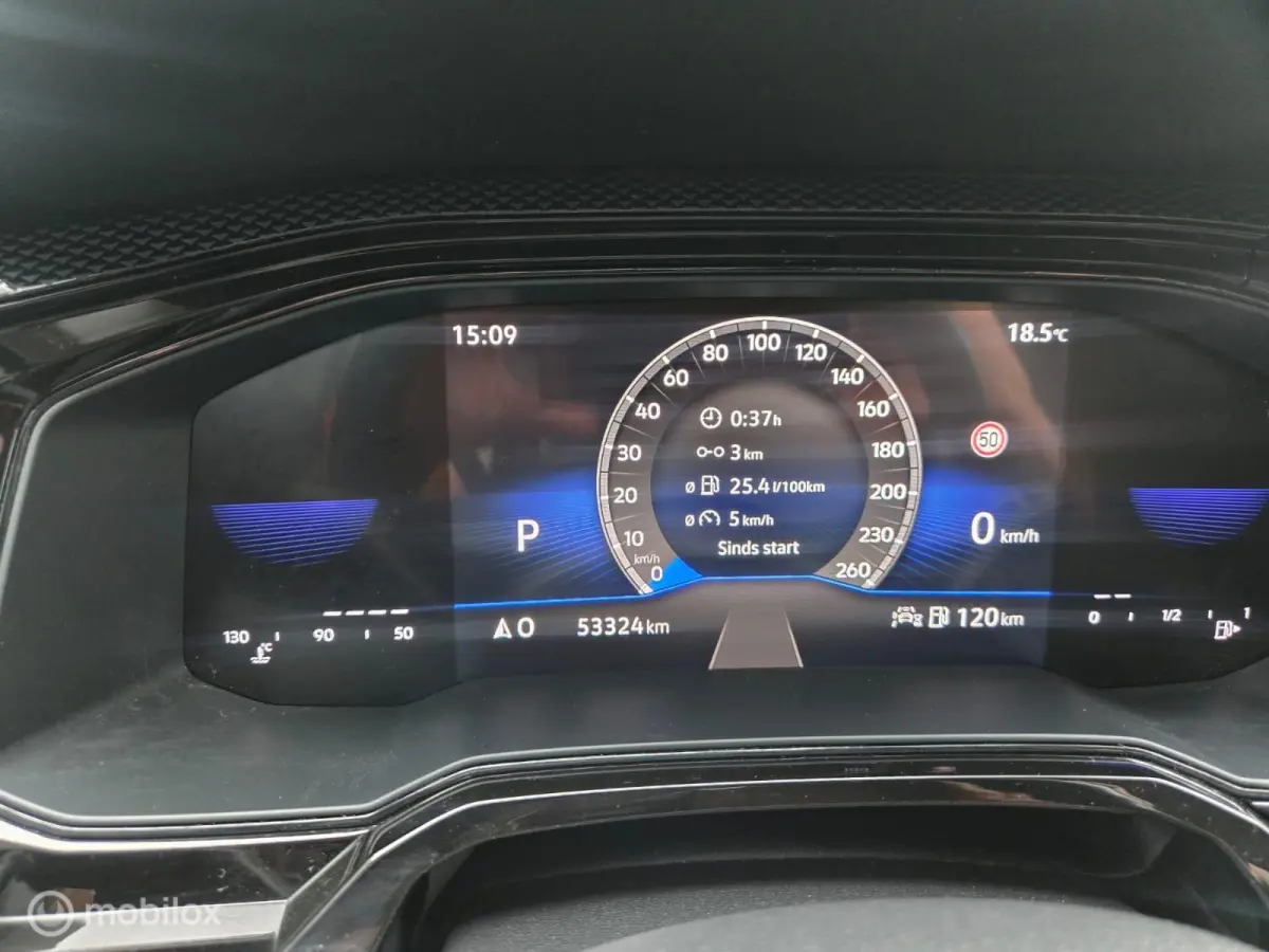 1.0 TSI Life Business IAPPLE CARI PDC I 57KM