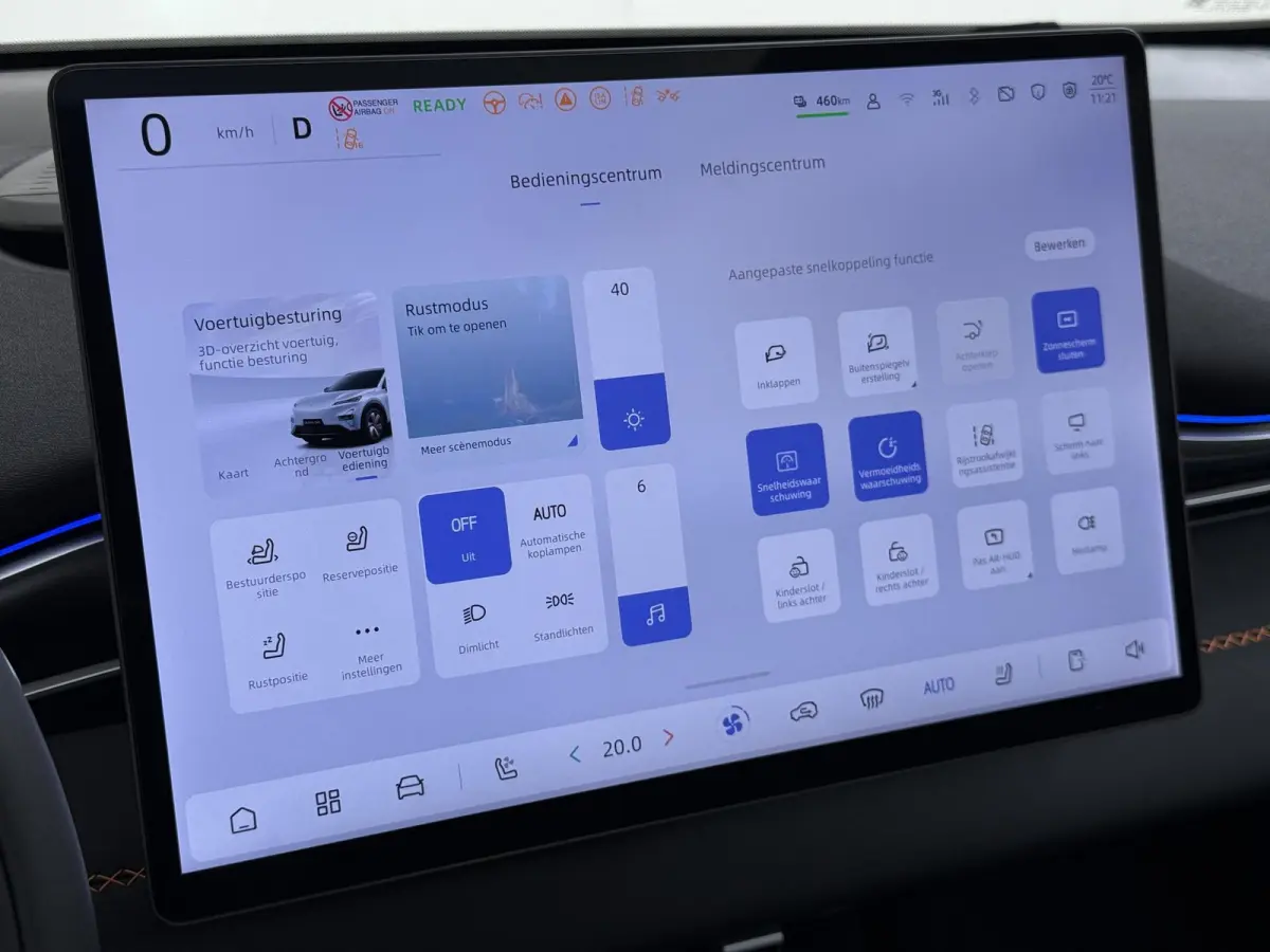 MAX 200KW | 68.8kwh | NIEUWE AUTO | PANORAMADAK | 20" LMV | 360° CAMERA | HEAD-UP DISPLAY | LEDEREN BEKLEDING | STOELVERWARMING | FULL OPTIONS | FABRIEKSGARANTIE T/M 2033 |