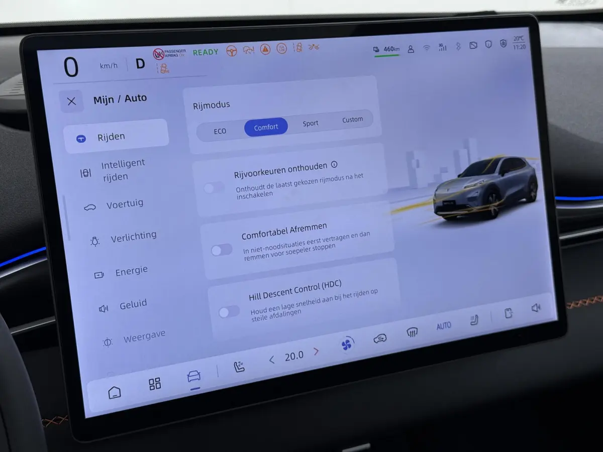 MAX 200KW | 68.8kwh | NIEUWE AUTO | PANORAMADAK | 20" LMV | 360° CAMERA | HEAD-UP DISPLAY | LEDEREN BEKLEDING | STOELVERWARMING | FULL OPTIONS | FABRIEKSGARANTIE T/M 2033 |