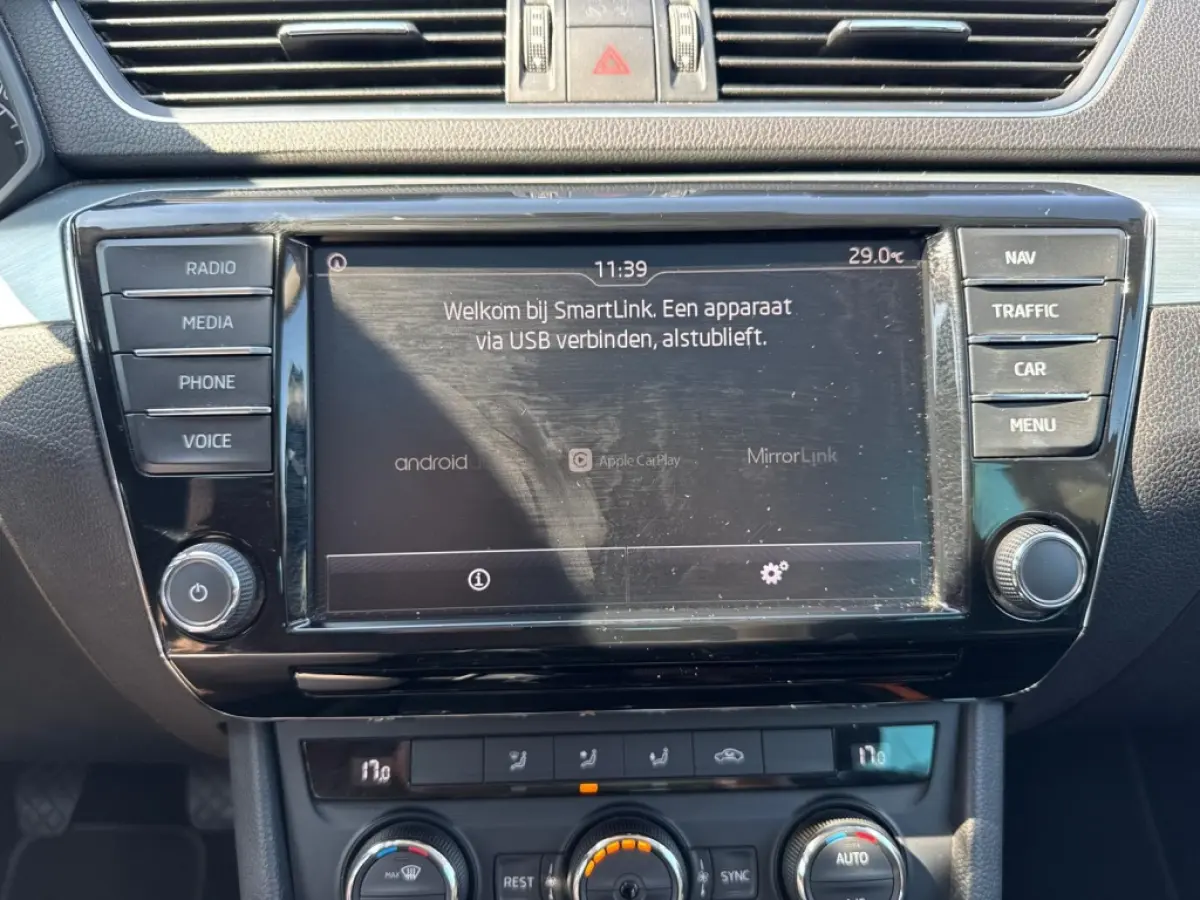 1.4 TSI Ambition Business | Pano | Carplay | Isofix | Navi | Cruise | Carplay
