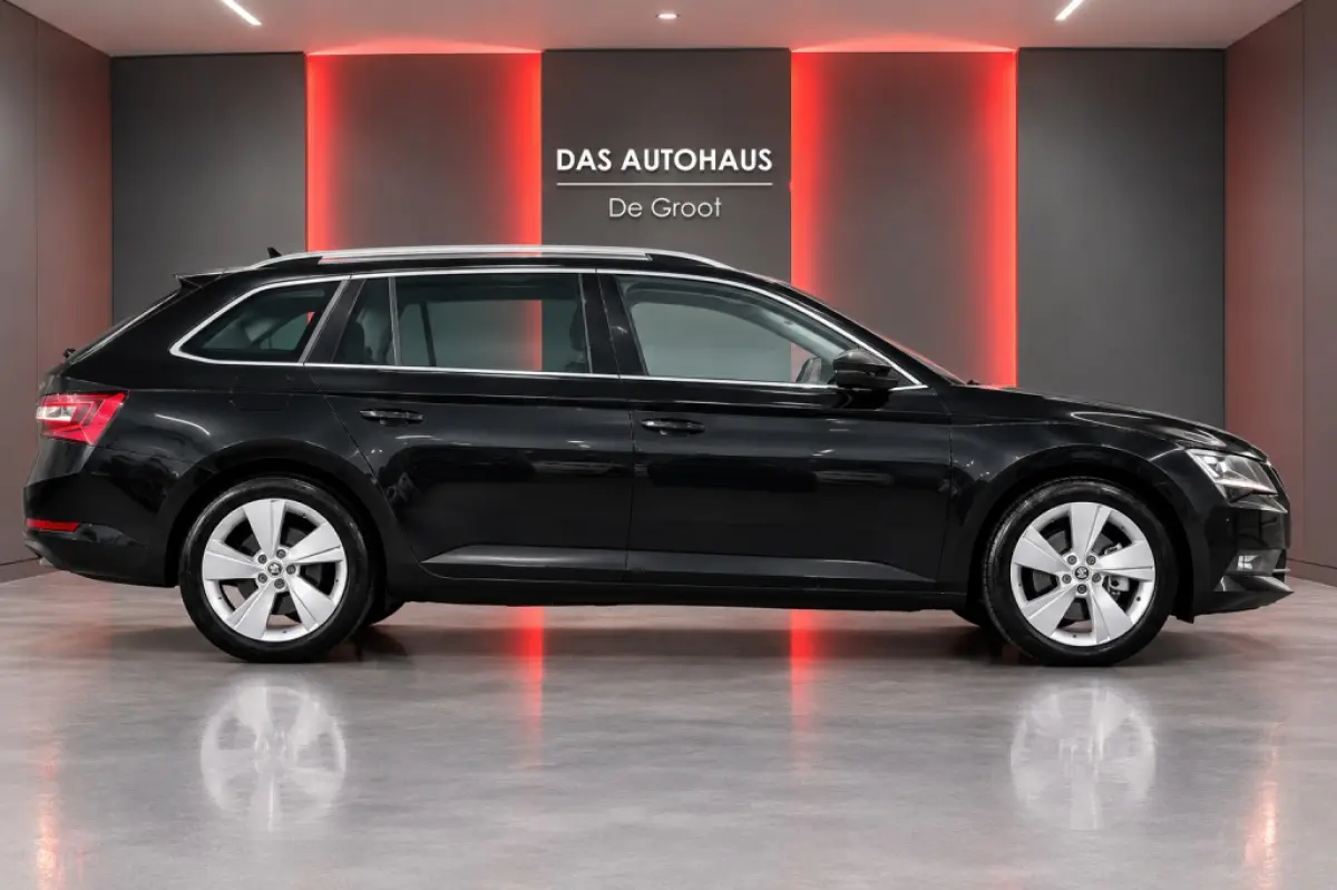 1.4 TSI Ambition Business | Pano | Carplay | Isofix | Navi | Cruise | Carplay