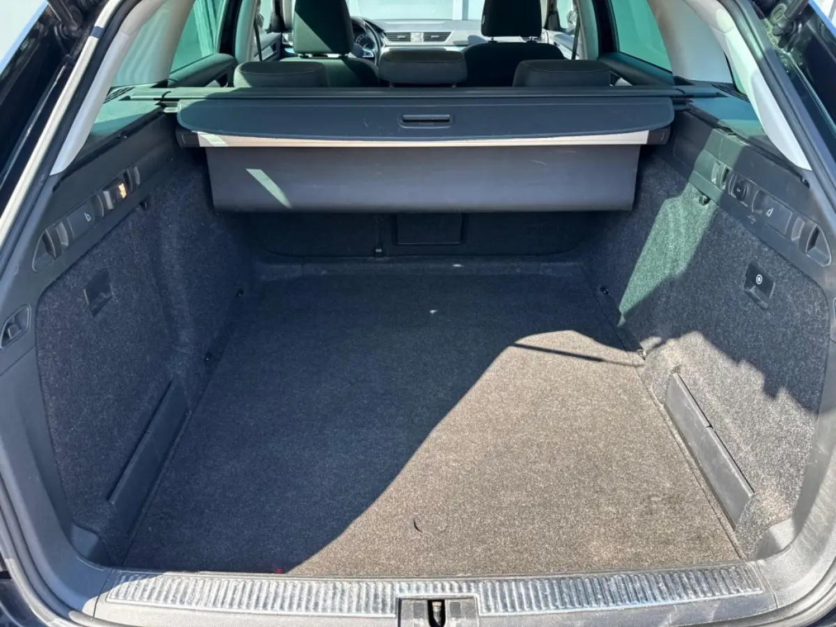 1.4 TSI Ambition Business | Pano | Carplay | Isofix | Navi | Cruise | Carplay