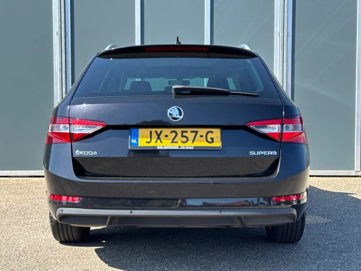 1.4 TSI Ambition Business | Pano | Carplay | Isofix | Navi | Cruise | Carplay