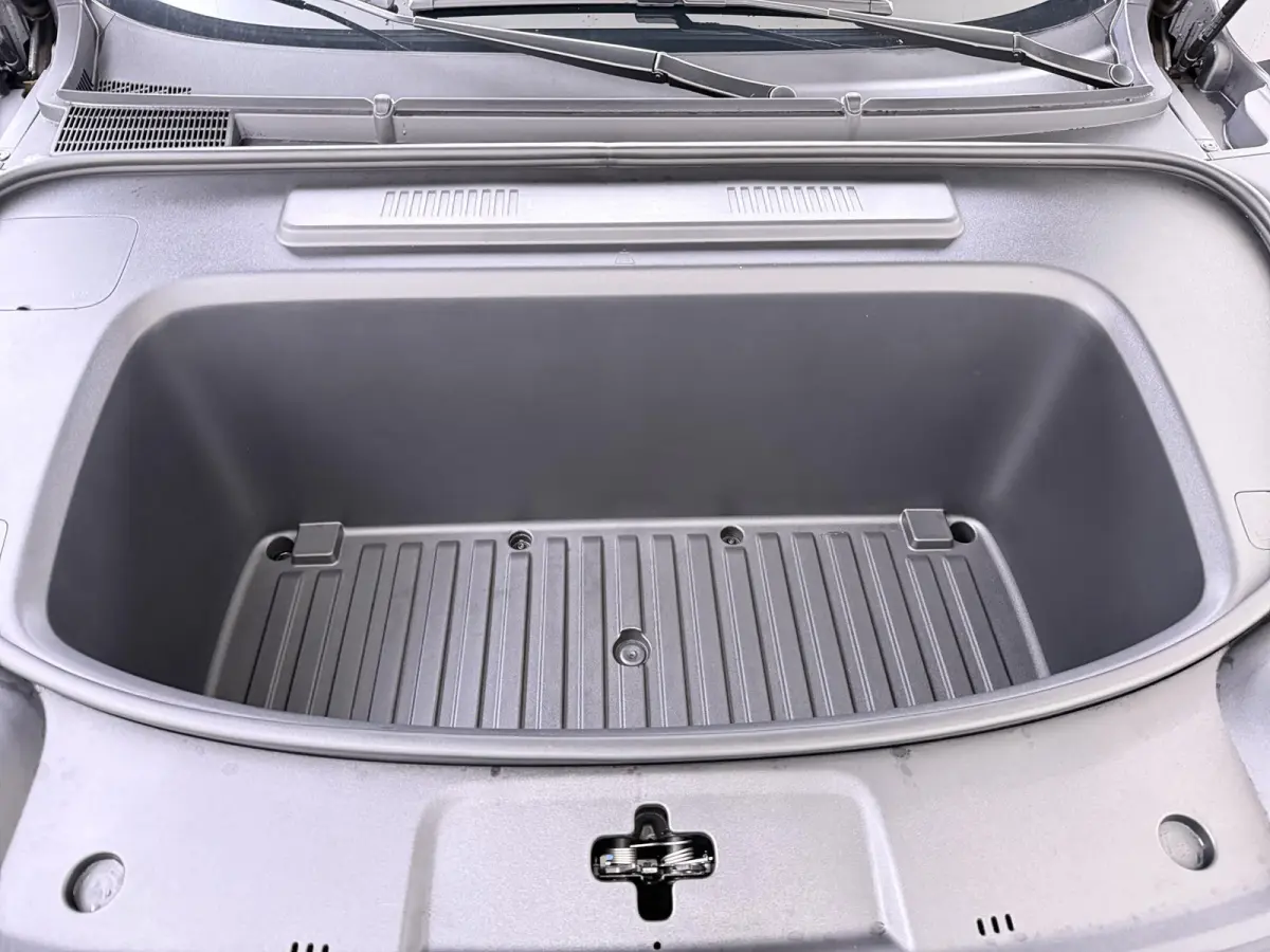 EV LHD MAX 200KW | 68.8 kwh | NIEUWE AUTO | PANORAMADAK | 20" LMV | 360° CAMERA | HEAD-UP DISPLAY | LEDEREN BEKLEDING | STOELVERWARMING | FULL OPTIONS | FABRIEKSGARANTIE T/M 2033 |