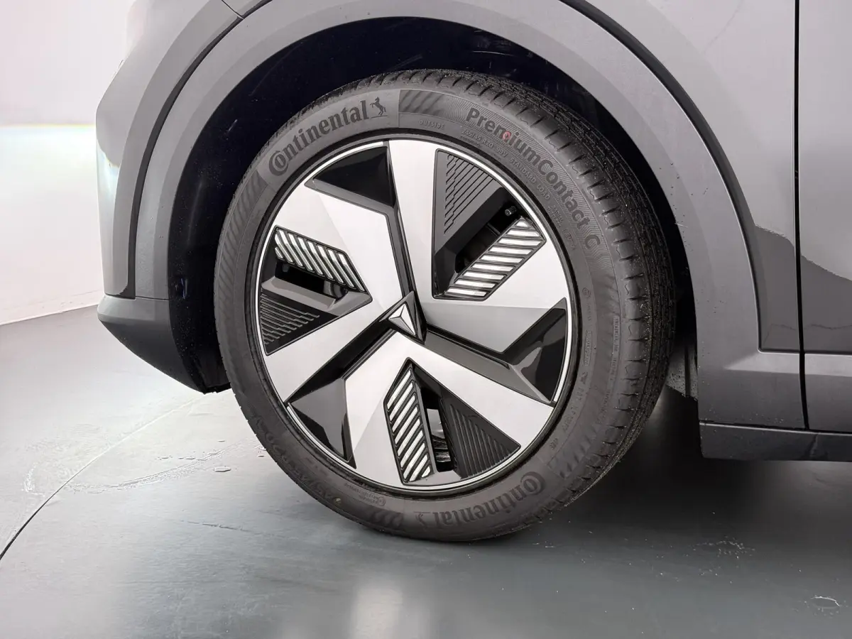 EV LHD MAX 200KW | 68.8 kwh | NIEUWE AUTO | PANORAMADAK | 20" LMV | 360° CAMERA | HEAD-UP DISPLAY | LEDEREN BEKLEDING | STOELVERWARMING | FULL OPTIONS | FABRIEKSGARANTIE T/M 2033 |