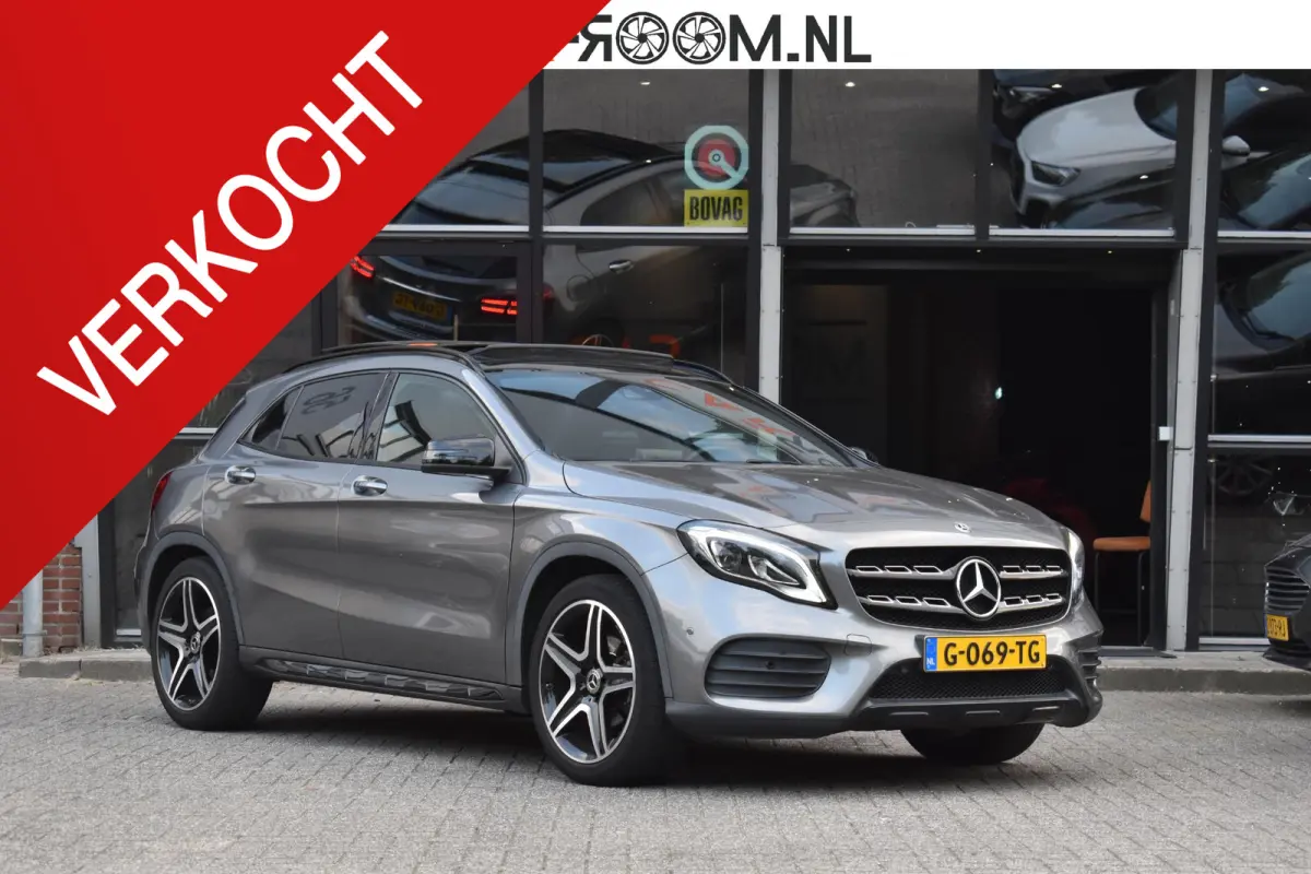180 AMG Line Pano Keyless Camera LED