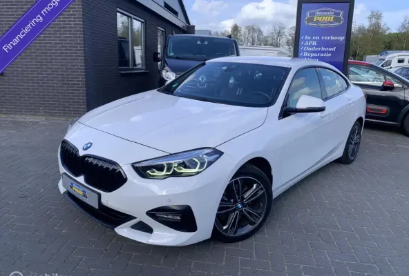 218i Executive Edition|Automaat|2021