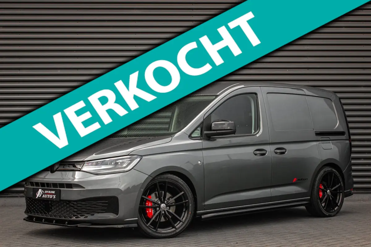 2.0 TDI JB- EDITION / MAXTRON / SIDE- BARS / VERLAGING / ELEK- PAKKET / PDC / CAMERA / BLACK OPS / FULL