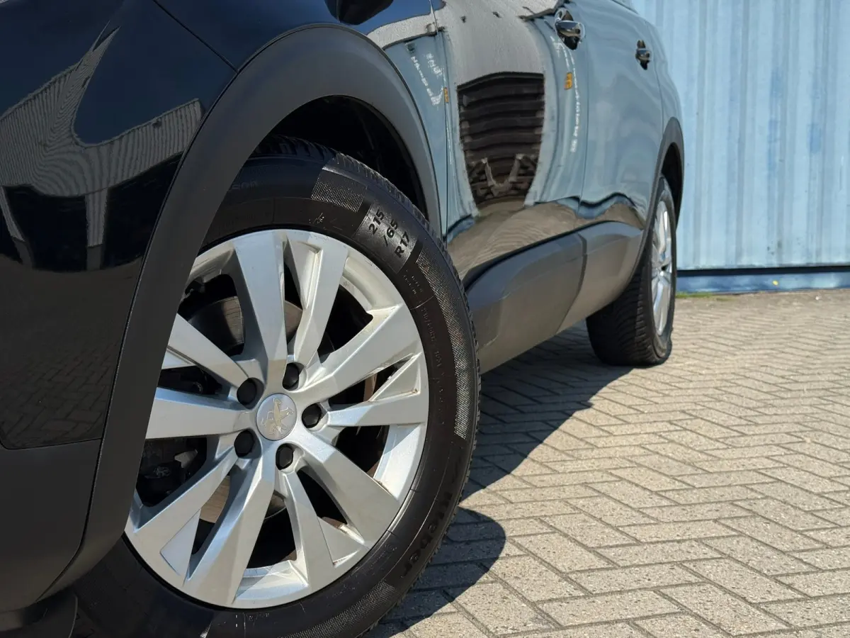 1.2 PureTech Active Cruise control | Navigatie | Parkeersensoren | Airco | Apple carplay & Android auto