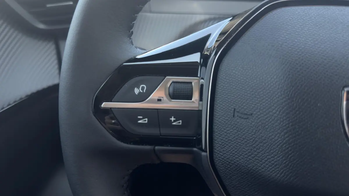 EV Business 50 kWh | Apple Carplay / Android Auto | Camera achter | Parkeer sensoren voor + achter |