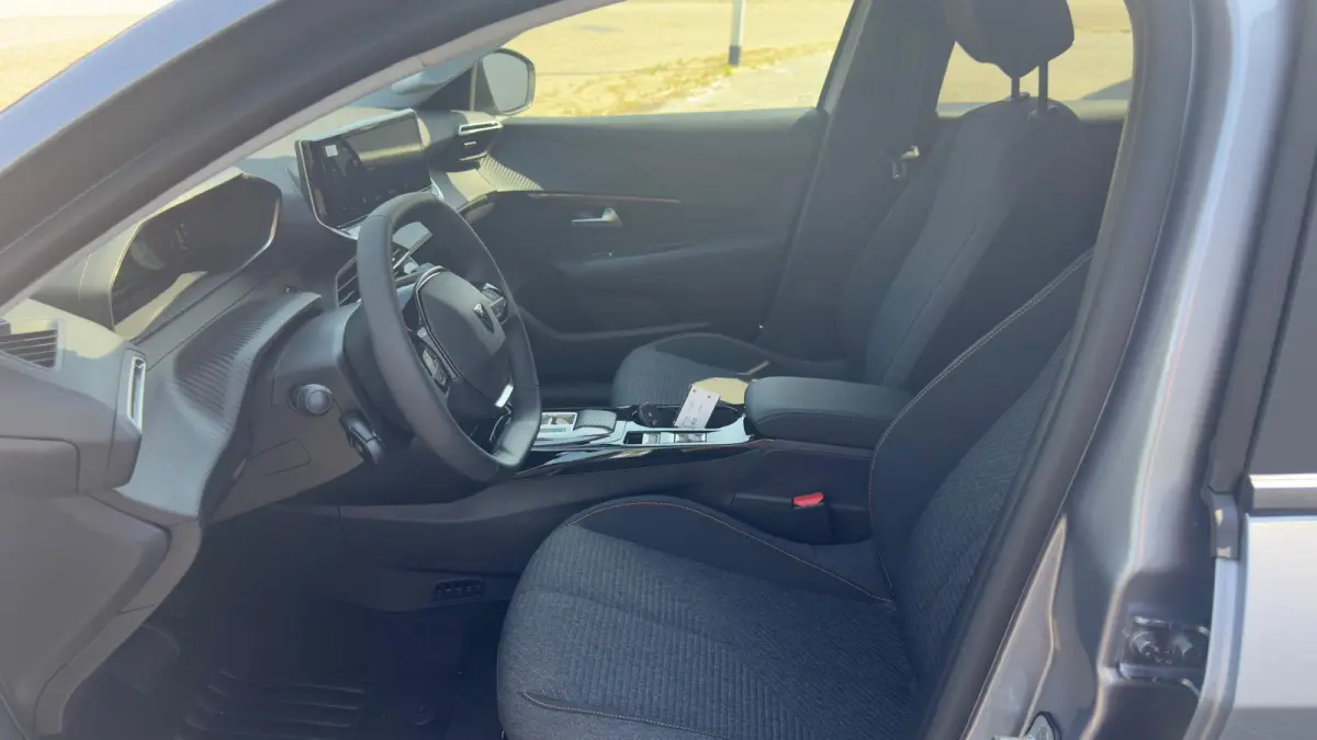 EV Business 50 kWh | Apple Carplay / Android Auto | Camera achter | Parkeer sensoren voor + achter |