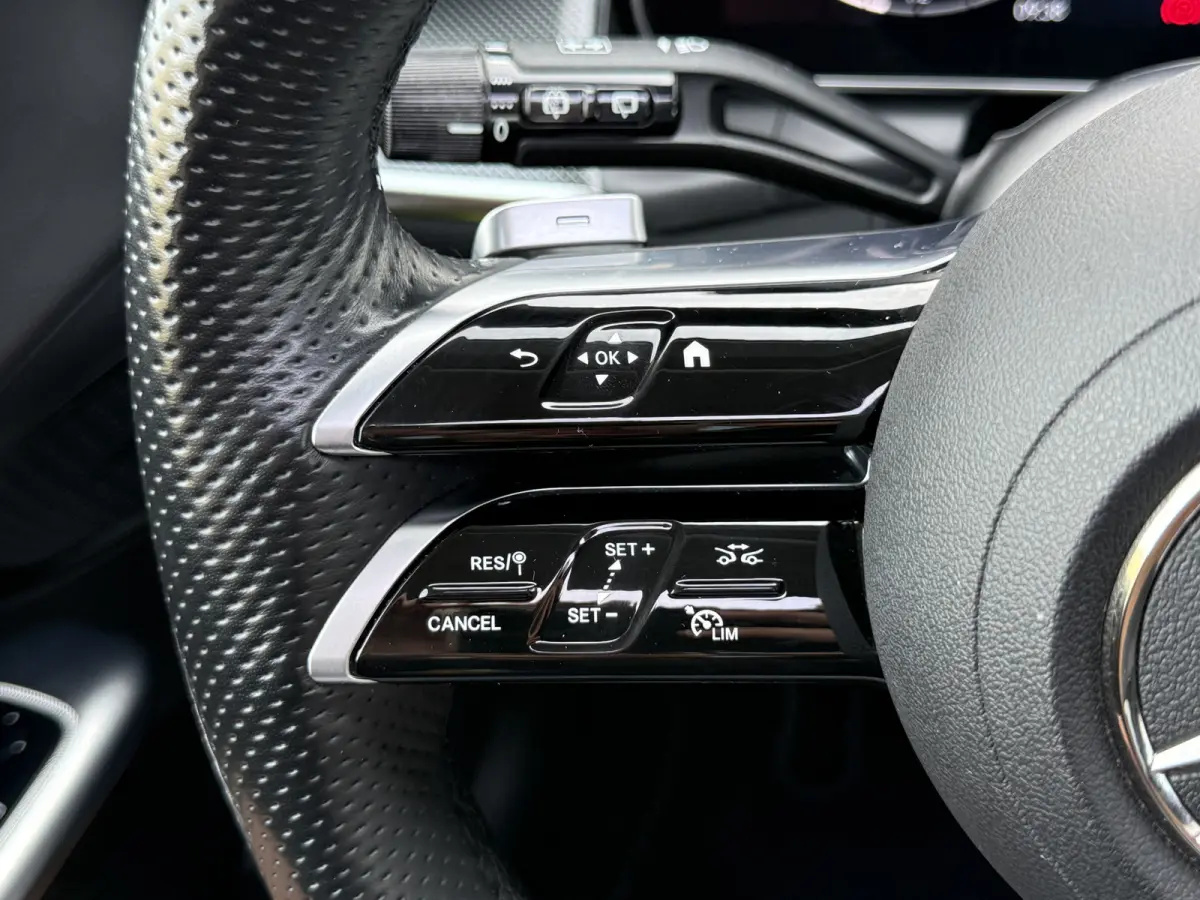 4MATIC AMG Line | Pano | Trekhaak | Distronic | Camera | 20 inch