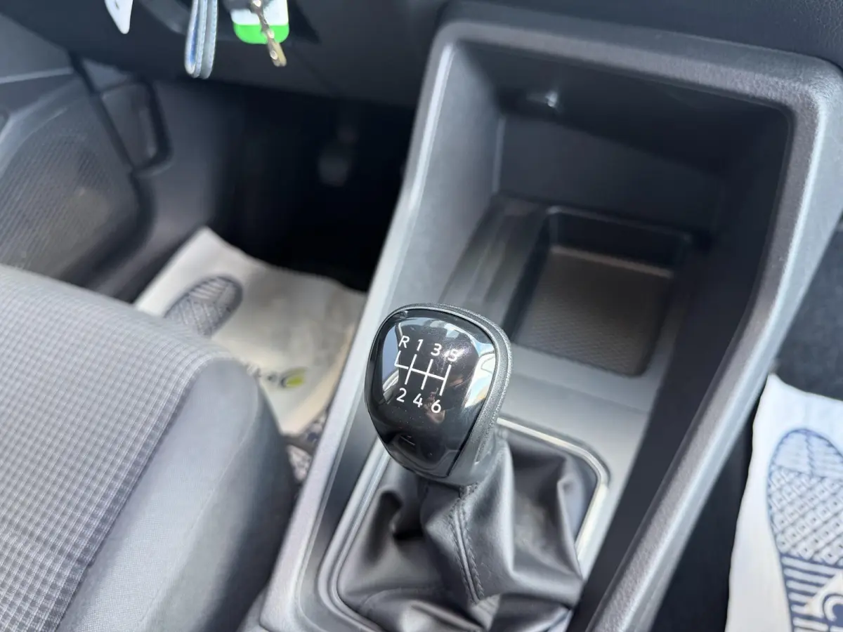 2.0 TDI Economy Business AIRCO / CRUISE CONTROLE / N.A.P / TREKHAAK / EURO 6