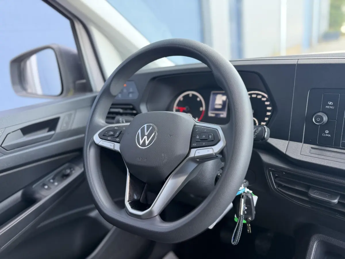 2.0 TDI Economy Business AIRCO / CRUISE CONTROLE / N.A.P / TREKHAAK / EURO 6