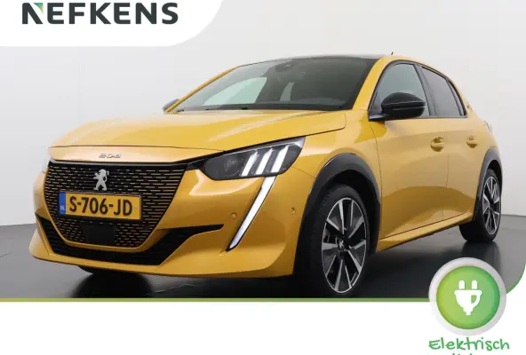 GT 50 kWh 136pk | Navigatie | Panorama dak | Stoelverwarming | Camera achter | 17 inch lichtmetalen velgen | Cruise control | Apple Carplay en Android auto