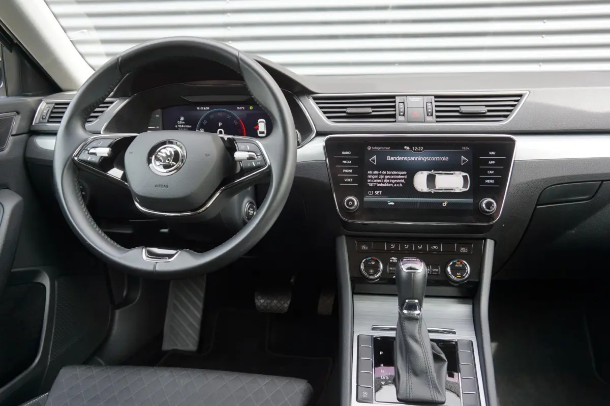 1.5 TSI 150pk DSG Business Edition | Trekhaak | Navigatie