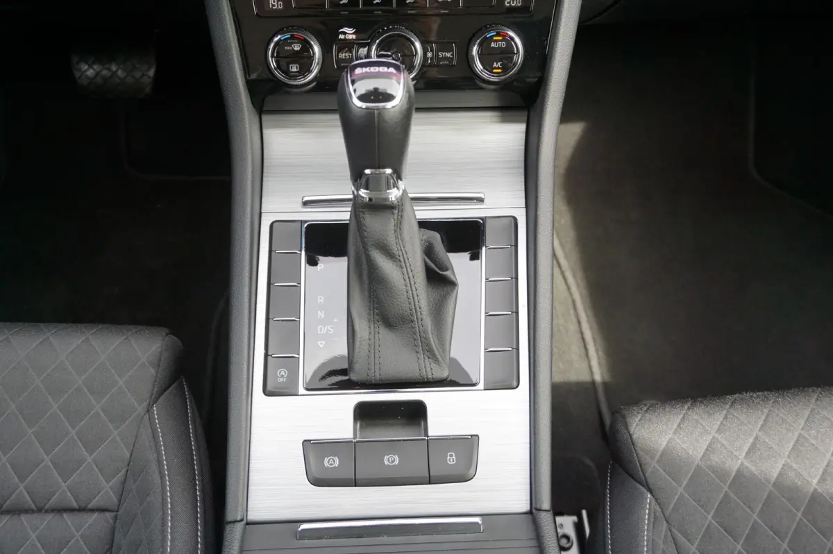 1.5 TSI 150pk DSG Business Edition | Trekhaak | Navigatie