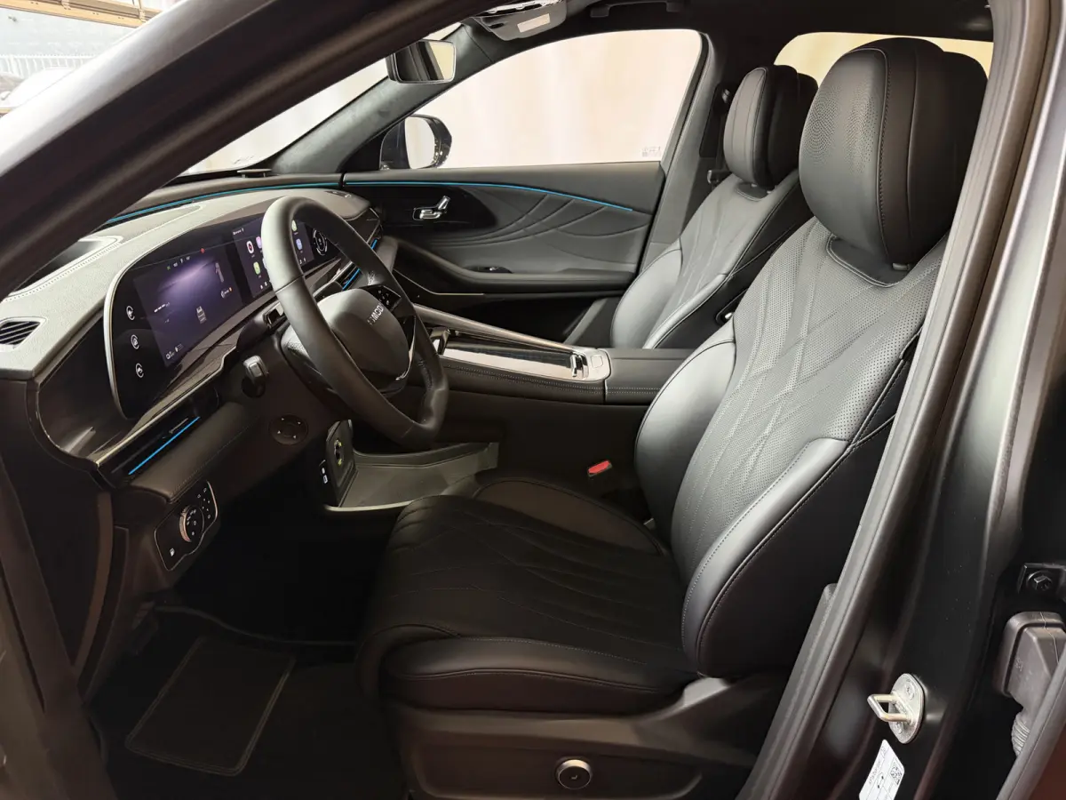 OMODA 9 PREMIUM AWD | MAT ZWART| 145 KM EV | 538 PK 4WD 4X4
